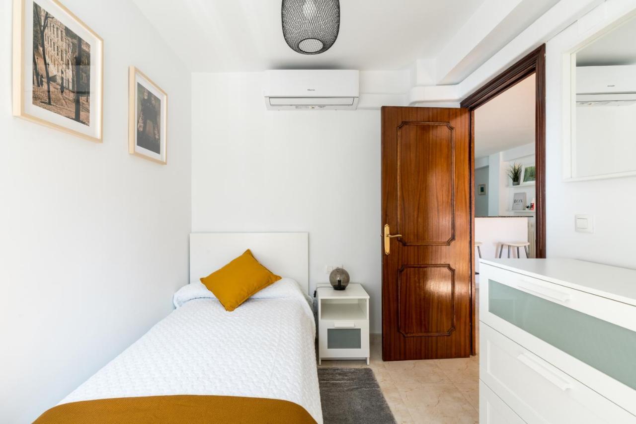 Apartament La Francesa Triana Sewilla Zewnętrze zdjęcie